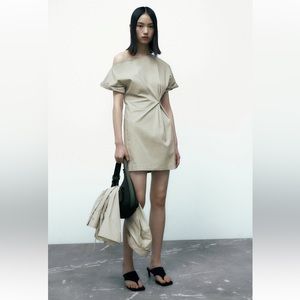 Zara PLEATED ASYMMETRIC DRESS. Light Khaki. Size XS. New with Tags.